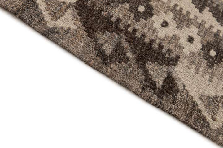 6' 11 x 9' 11 Hand Woven Kilim Maymana Wool Rug