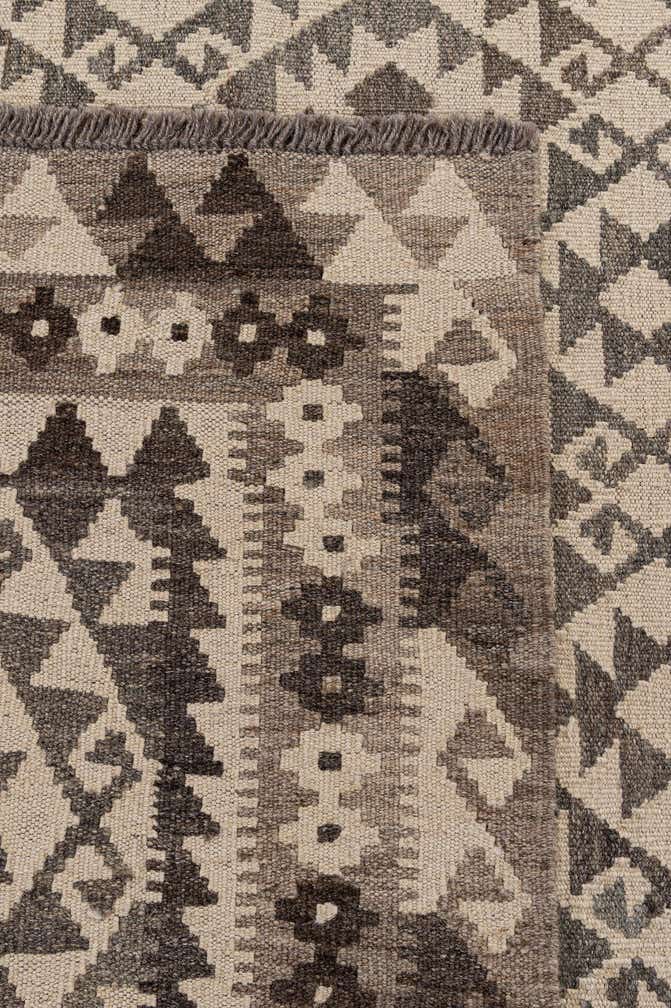 6' 11 x 9' 11 Hand Woven Kilim Maymana Wool Rug
