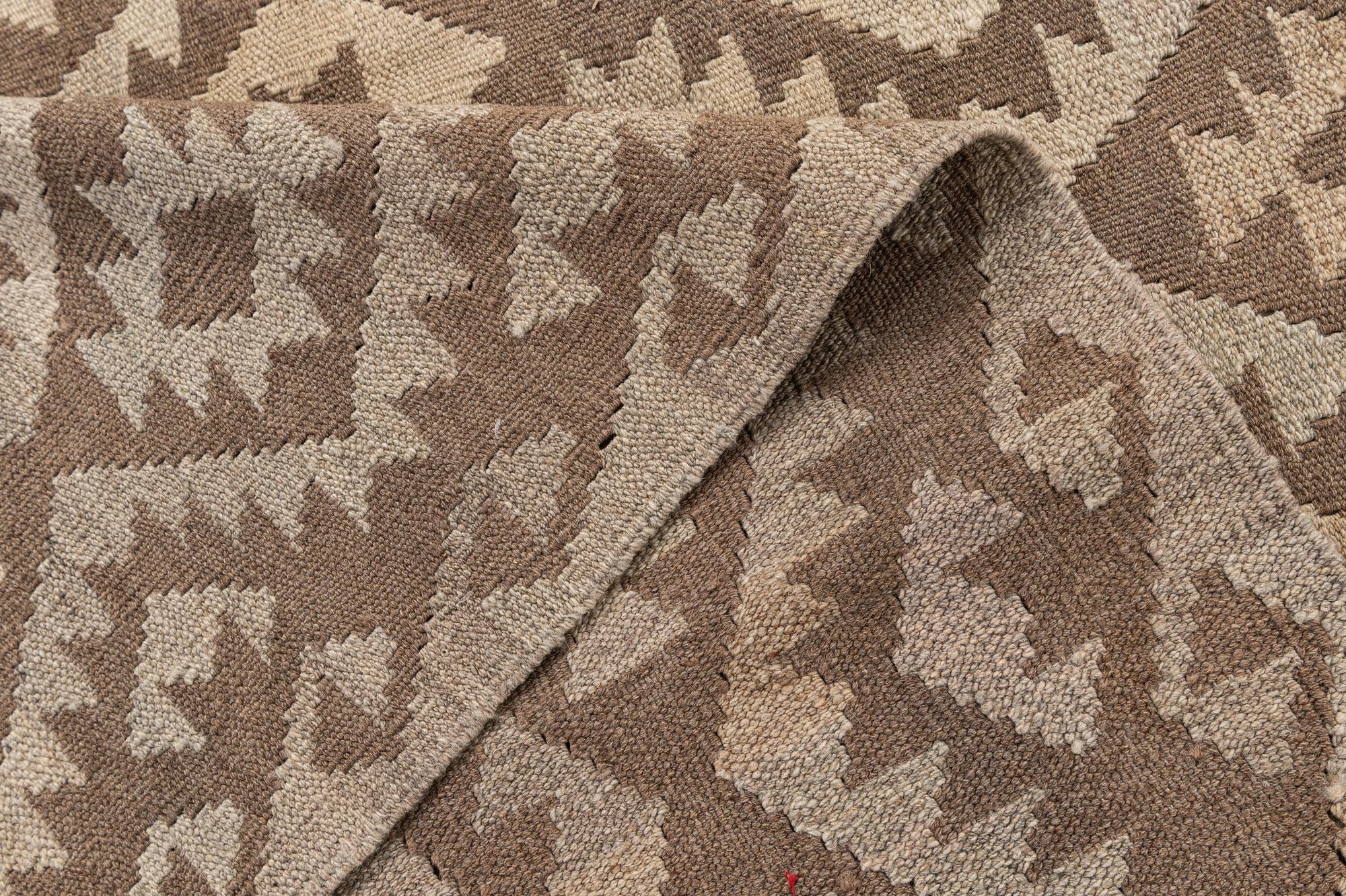 6' 10 x 10' 1 Hand Woven Kilim Maymana Wool Rug