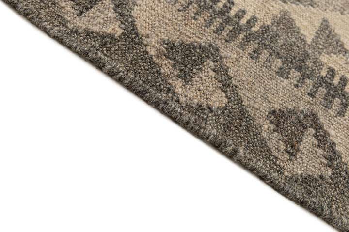 7' 2 x 9' 11 Hand Woven Kilim Maymana Wool Rug