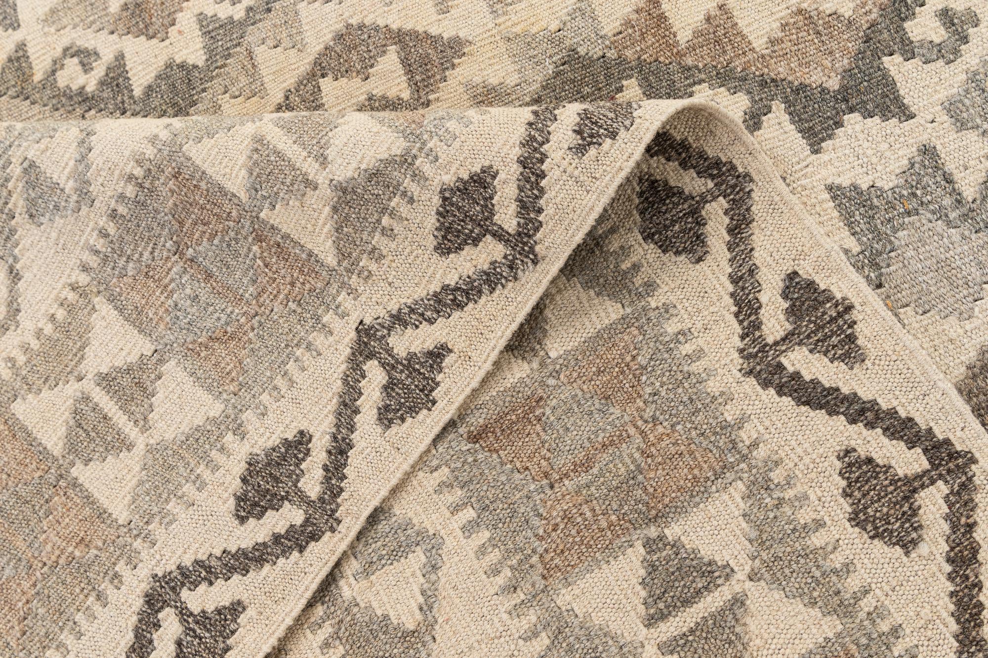 6' 11 x 9' 11 Hand Woven Kilim Maymana Wool Rug