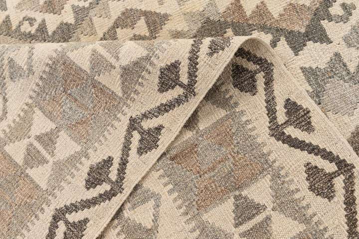 6' 11 x 9' 11 Hand Woven Kilim Maymana Wool Rug