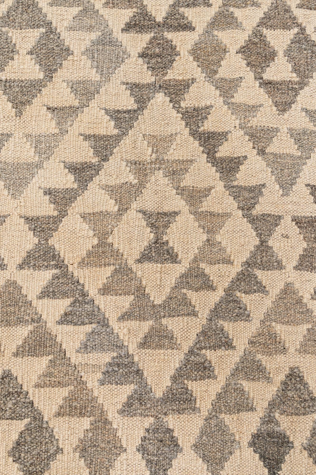 6' 10 x 9' 10 Hand Woven Kilim Maymana Wool Rug