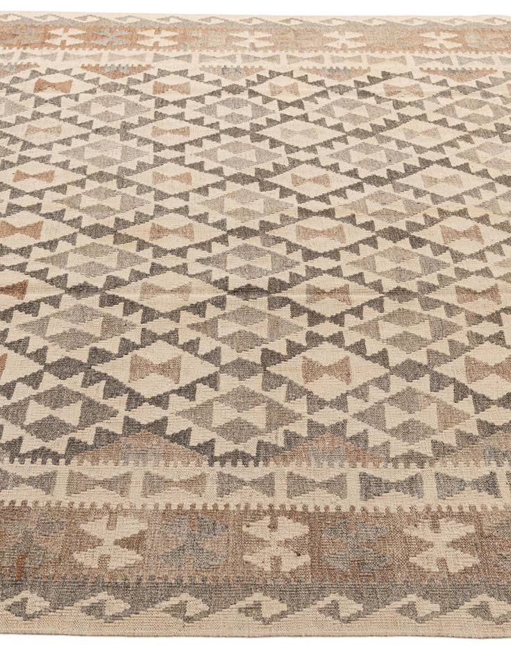 Detail image of 6' 9 x 9' 10  Hand Woven Kilim Maymana Wool Rug