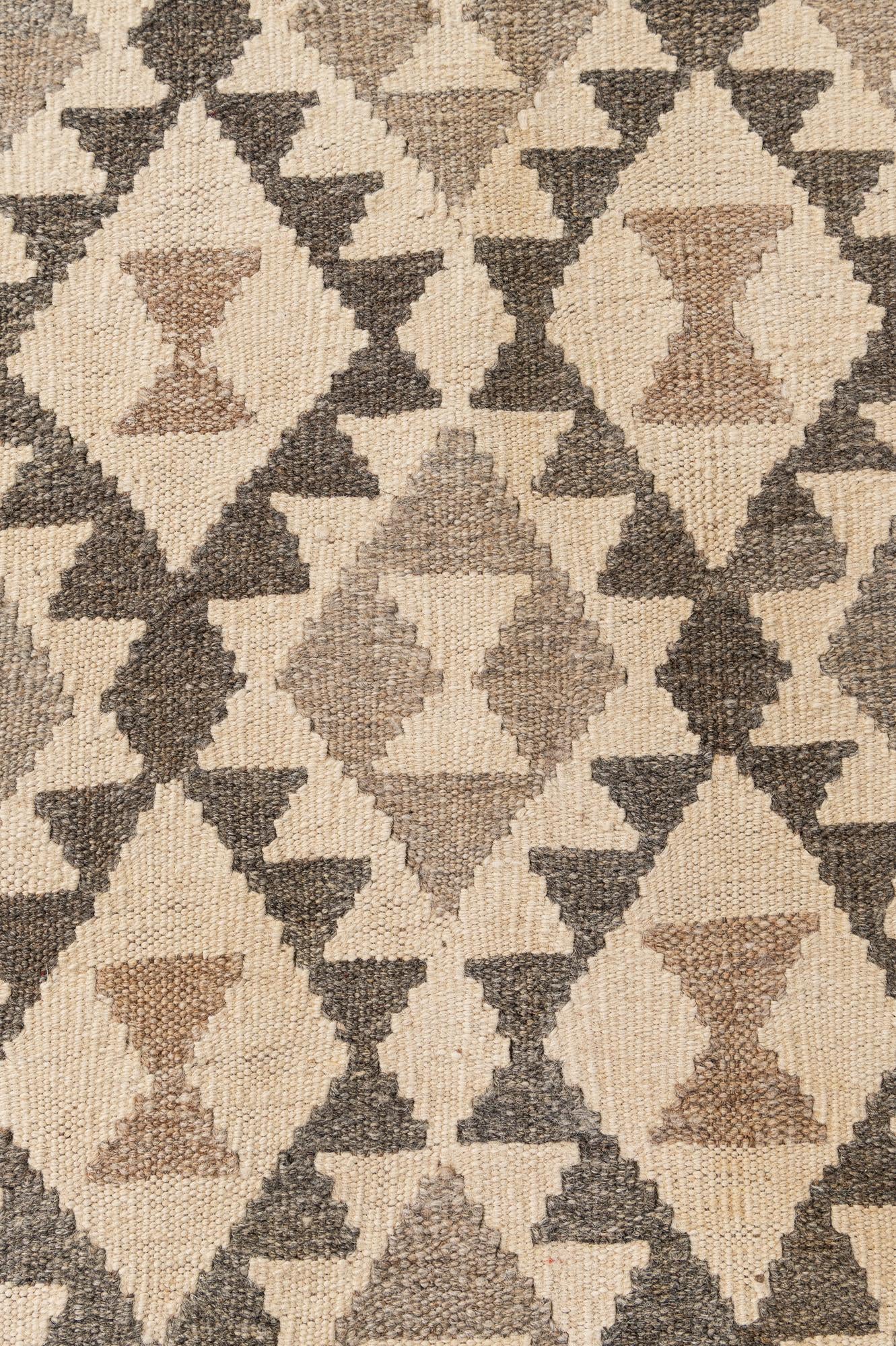 6' 9 x 9' 10 Hand Woven Kilim Maymana Wool Rug