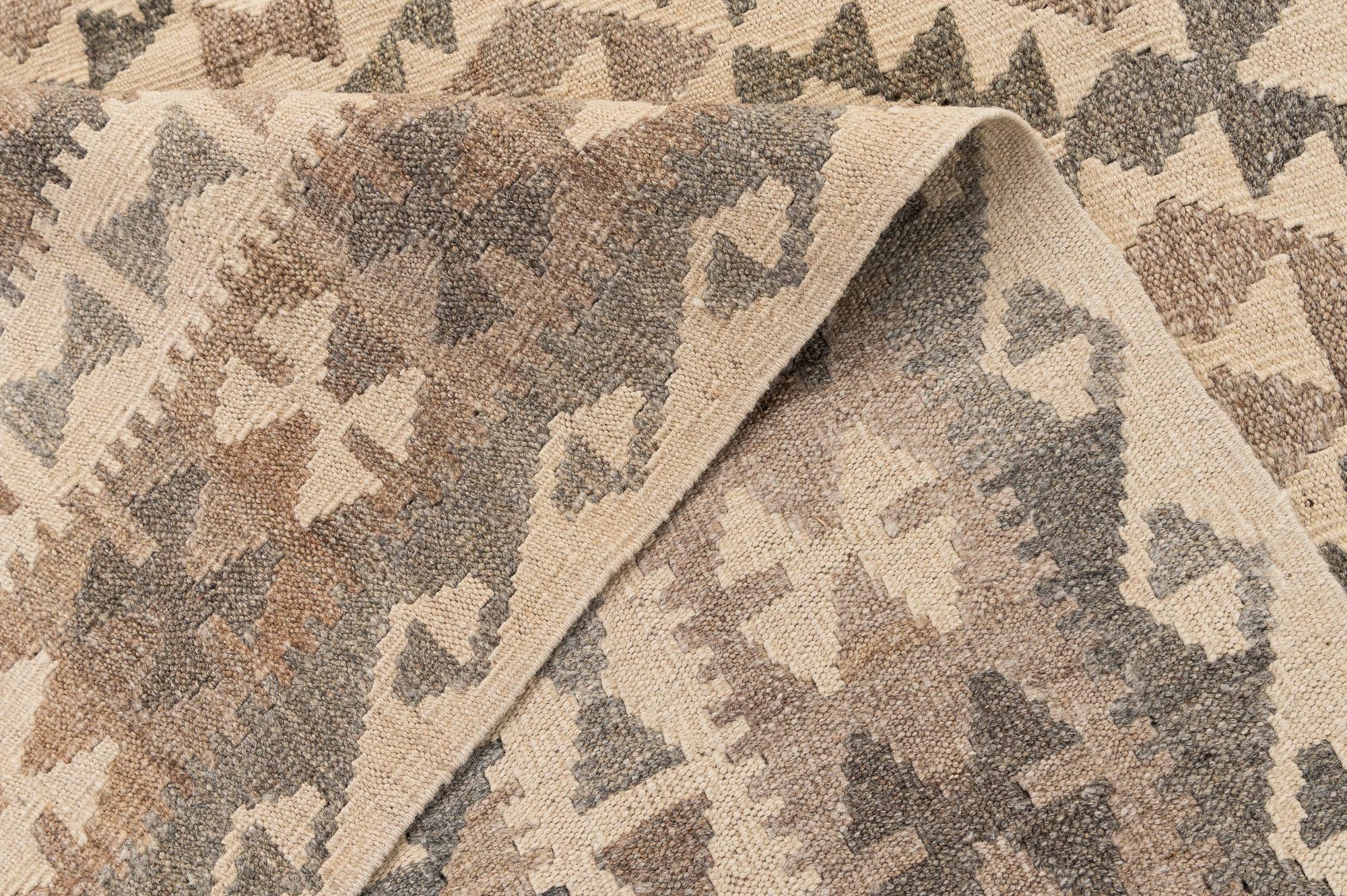 6' 9 x 9' 11 Hand Woven Kilim Maymana Wool Rug