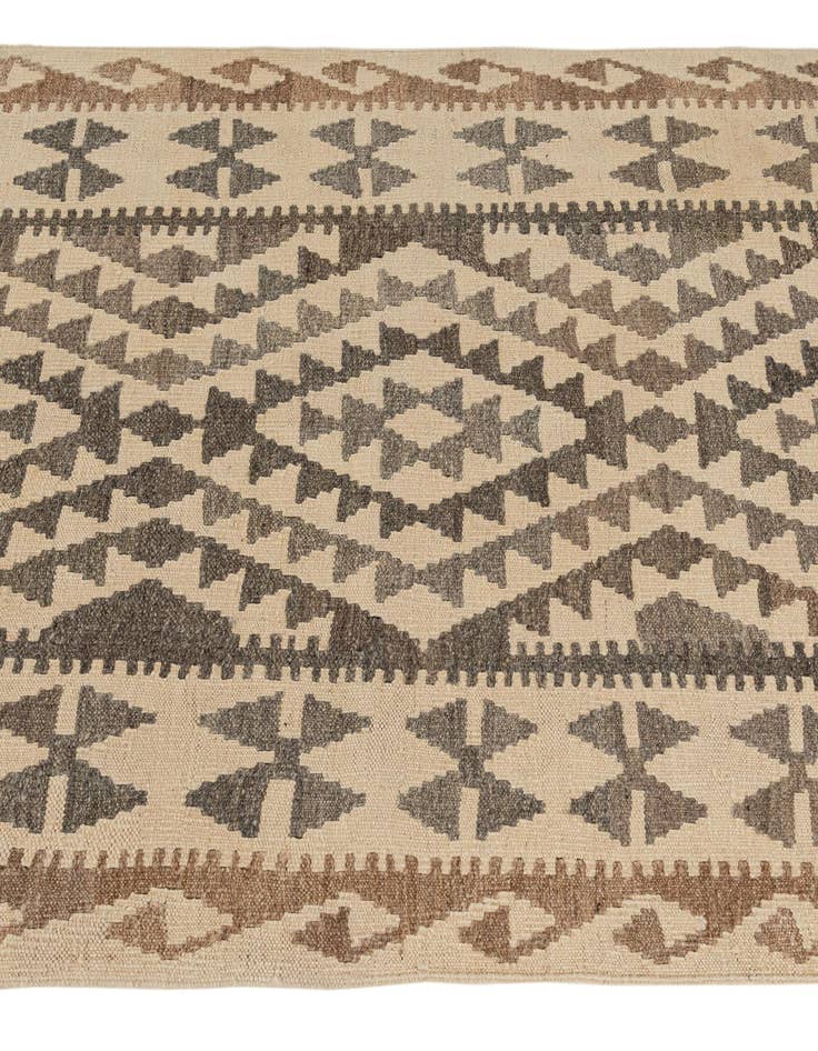 Detail image of 3' 5 x 5' 9  Hand Woven Kilim Maymana Wool Rug