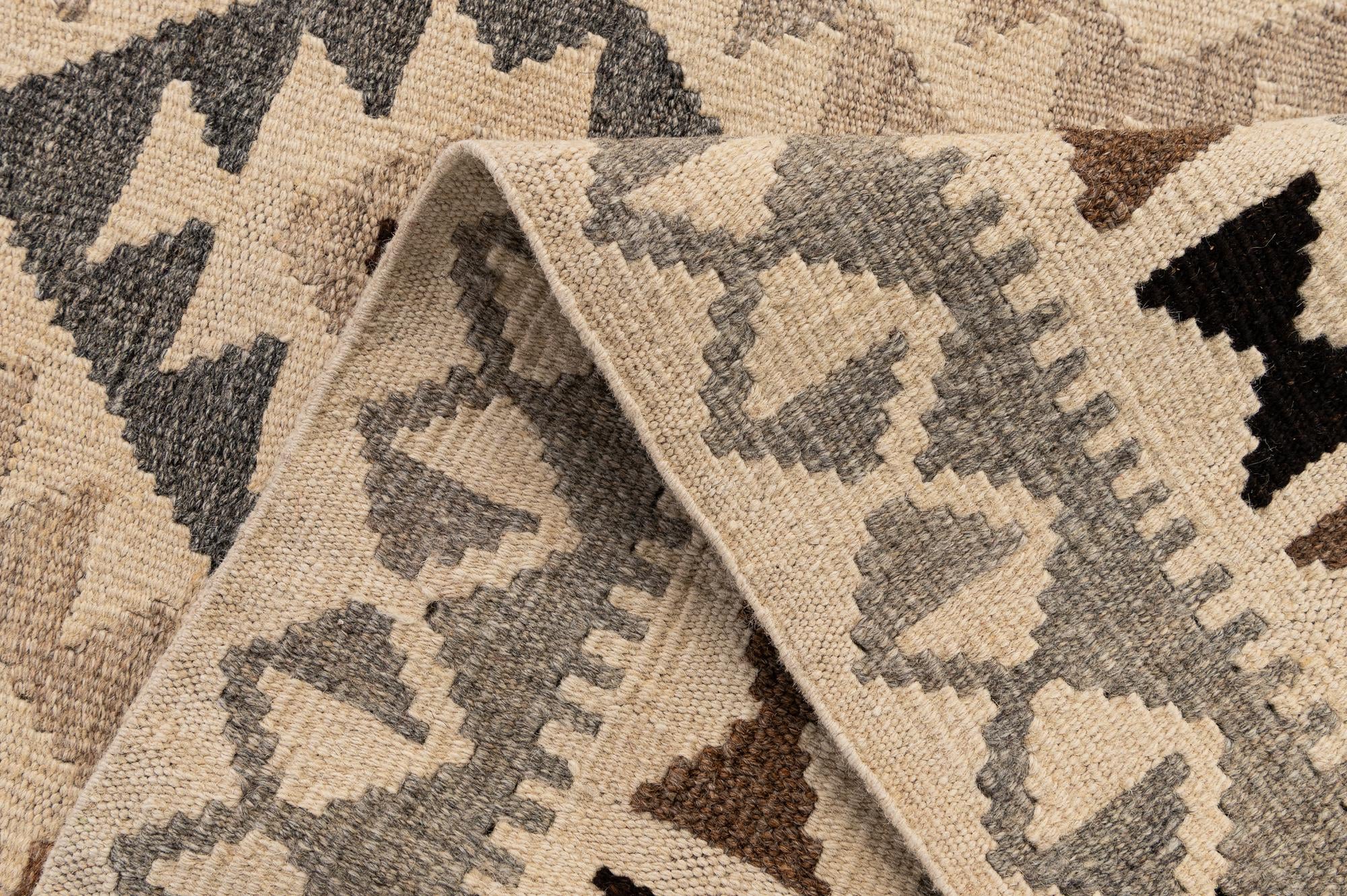 3' 6 x 4' 11 Hand Woven Kilim Maymana Wool Rug