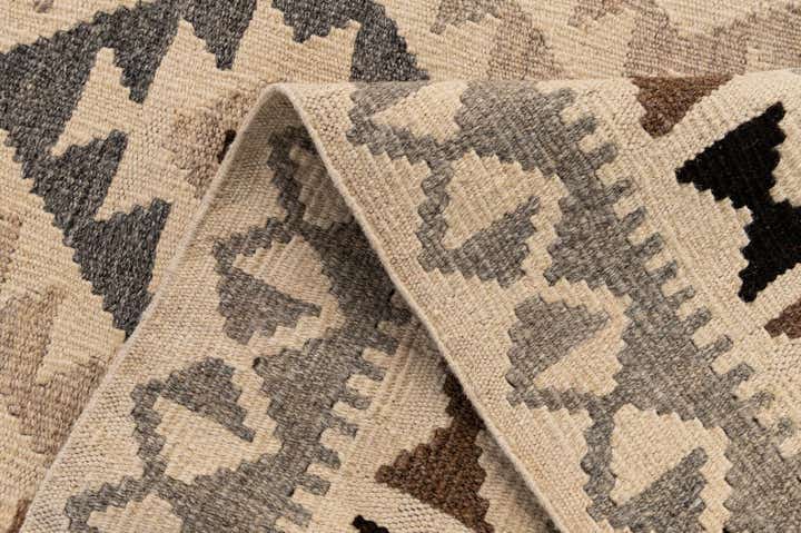 3' 6 x 4' 11 Hand Woven Kilim Maymana Wool Rug