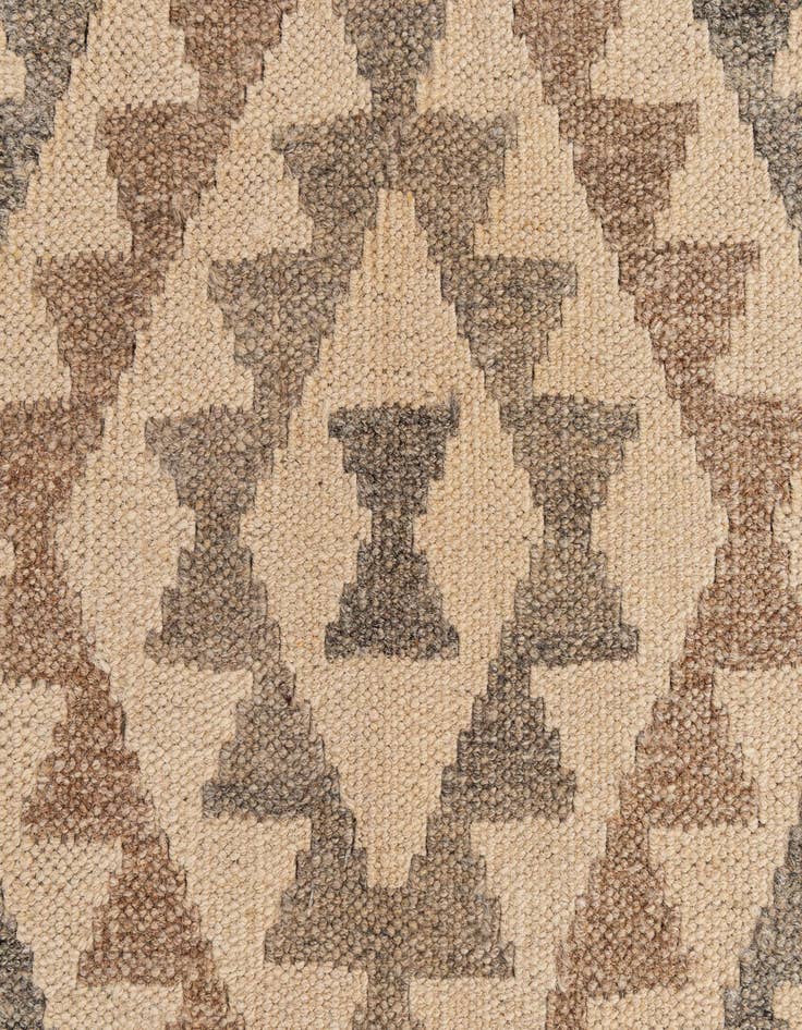 Detail image of 3' 6 x 5' 3  Hand Woven Kilim Maymana Wool Rug