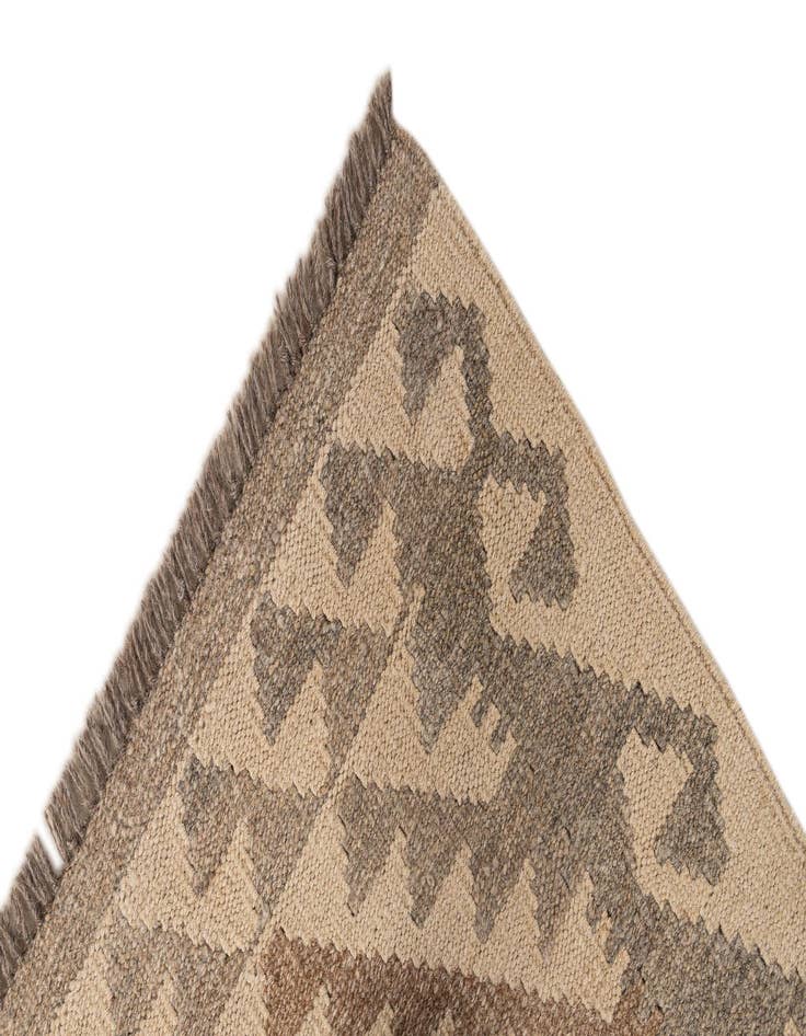 Detail image of 3' 6 x 5' 3  Hand Woven Kilim Maymana Wool Rug