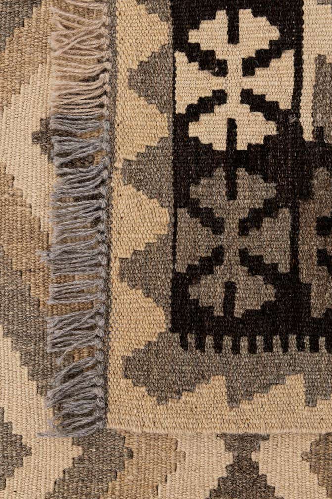 2' 11 x 3' 11 Hand Woven Kilim Maymana Wool Rug