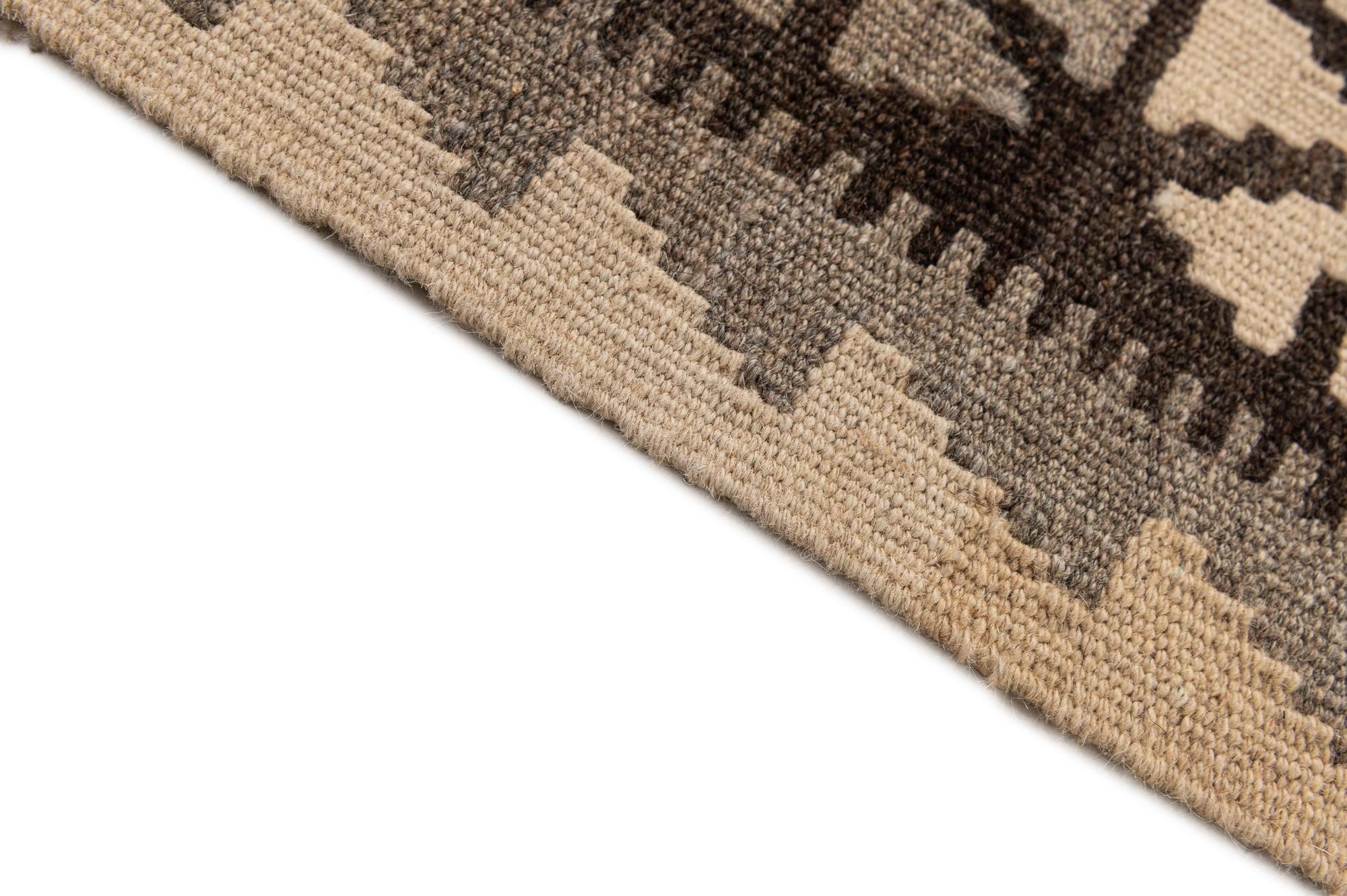 2' 11 x 3' 11 Hand Woven Kilim Maymana Wool Rug
