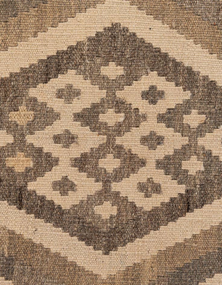Detail image of 2' 11 x 3' 11  Hand Woven Kilim Maymana Wool Rug