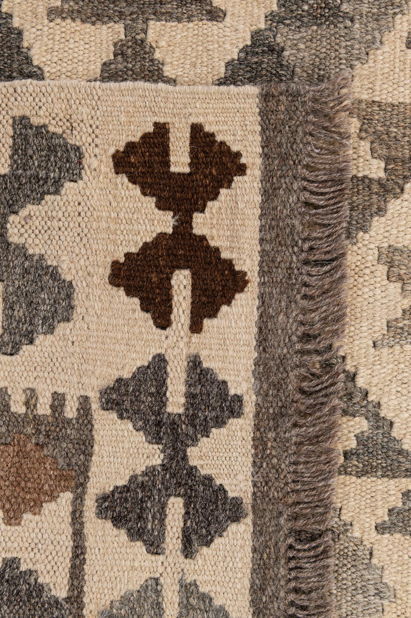3' 6 x 4' 11 Hand Woven Kilim Maymana Wool Rug