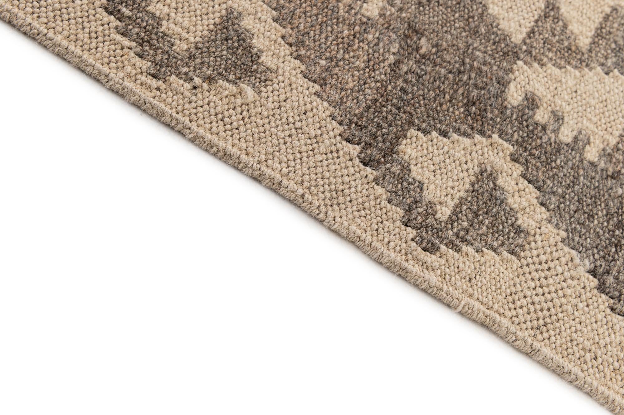 3' 5 x 5' 1 Hand Woven Kilim Maymana Wool Rug