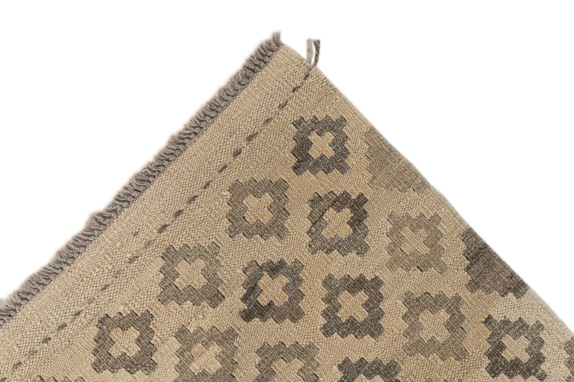 6' 10 x 9' 10 Hand Woven Kilim Maymana Wool Rug