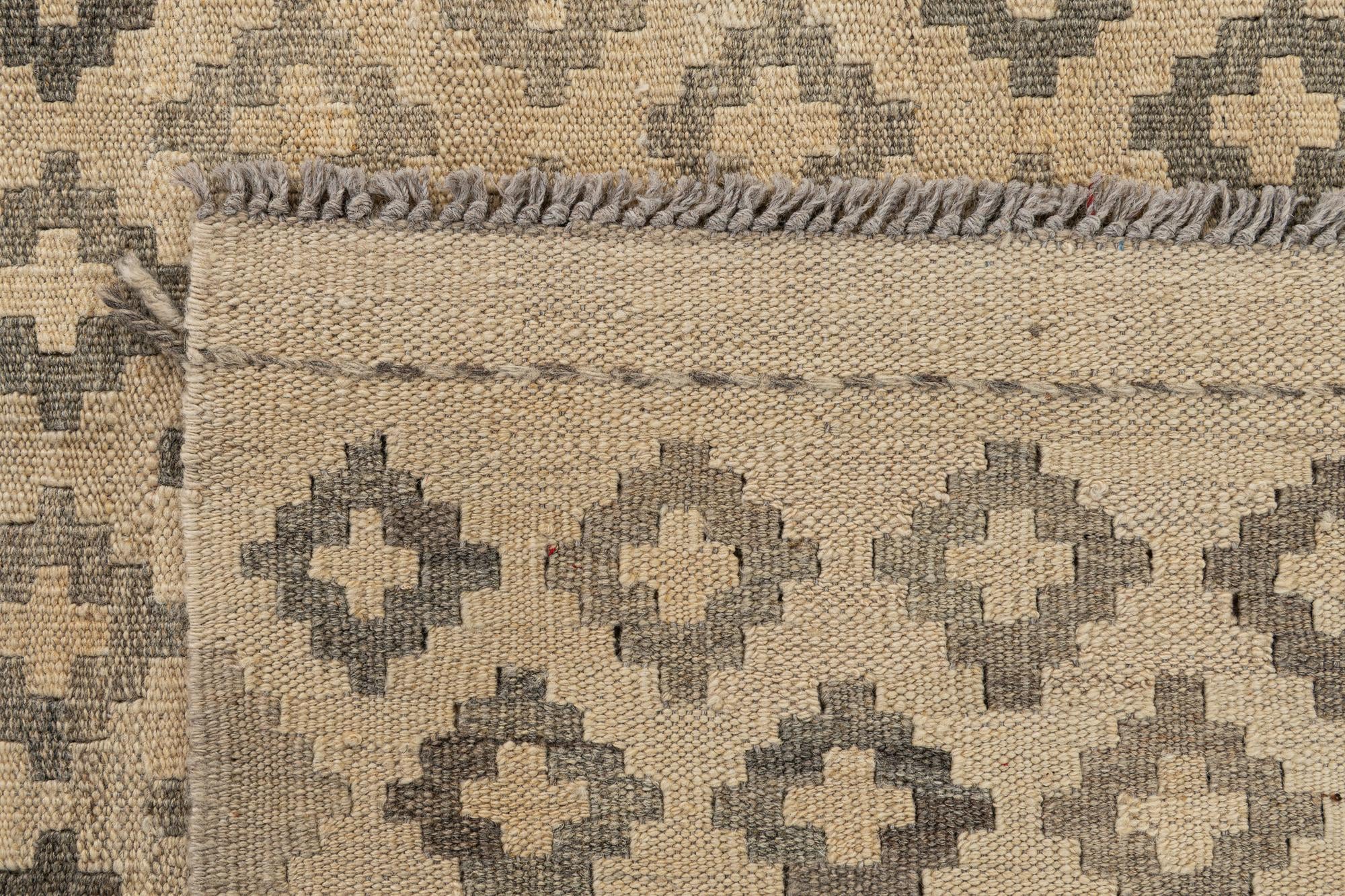6' 10 x 9' 10 Hand Woven Kilim Maymana Wool Rug