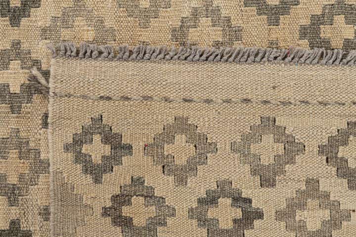 6' 10 x 9' 10 Hand Woven Kilim Maymana Wool Rug