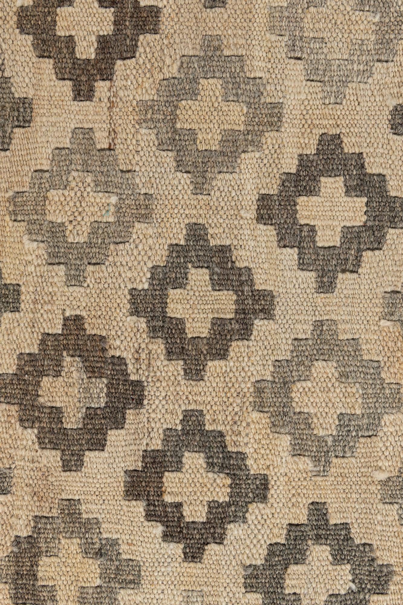 6' 10 x 9' 10 Hand Woven Kilim Maymana Wool Rug