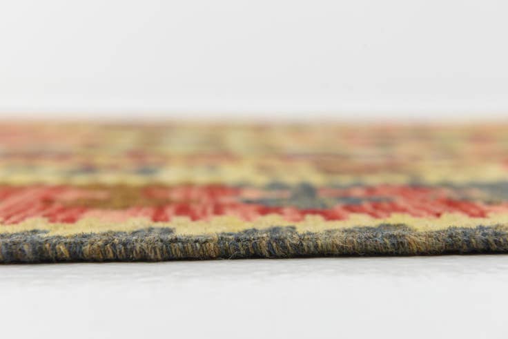 Detail image of 3' 3 x 6' 5 Hand Woven Kilim Maymana Wool Rug