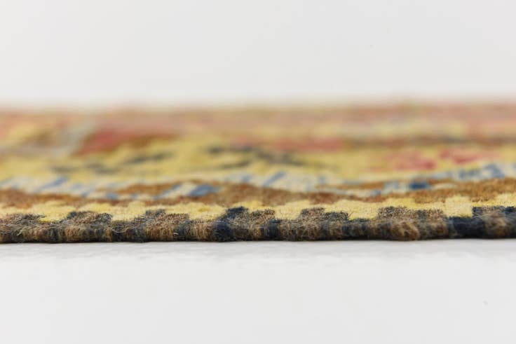 Detail image of 4' 8 x 6' 6 Hand Woven Kilim Maymana Wool Rug