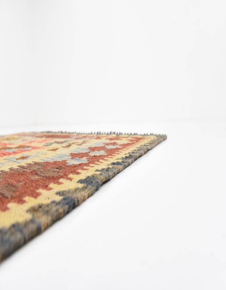 Detail image of 3' 2 x 6' 6  Hand Woven Kilim Maymana Wool Rug
