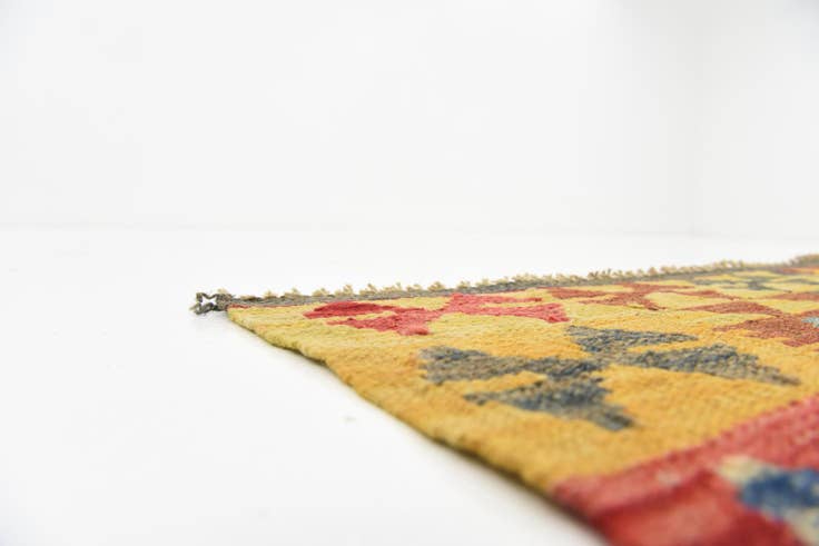 Detail image of 4' 9 x 6' 5 Hand Woven Kilim Maymana Wool Rug