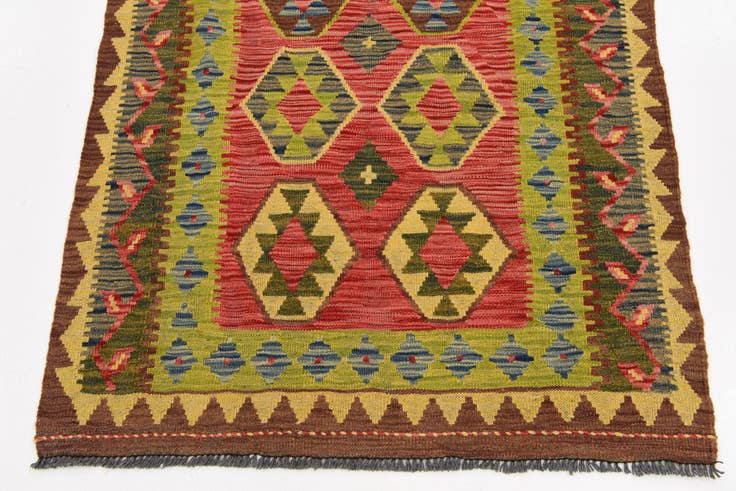 Detail image of 3' 5 x 6' 5 Hand Knotted Kilim Maymana Wool Rug