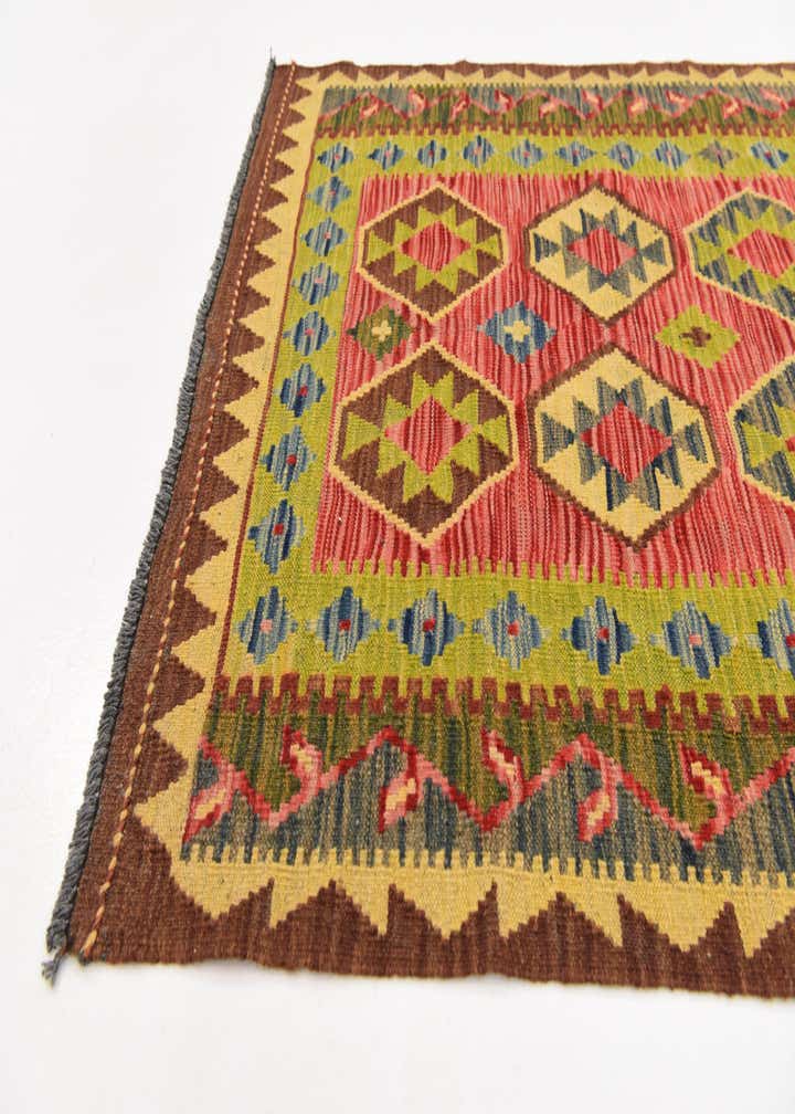 3' 5 x 6' 5 Hand Knotted Kilim Maymana Wool Rug