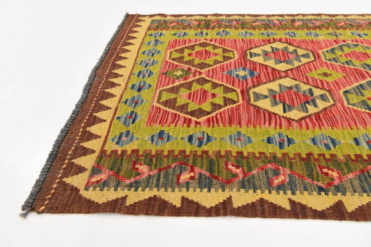 Detail image of 3' 5 x 6' 5 Hand Knotted Kilim Maymana Wool Rug