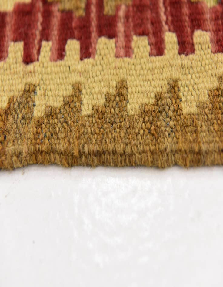 Detail image of 3' 3 x 5' 2  Hand Woven Kilim Maymana Wool Rug