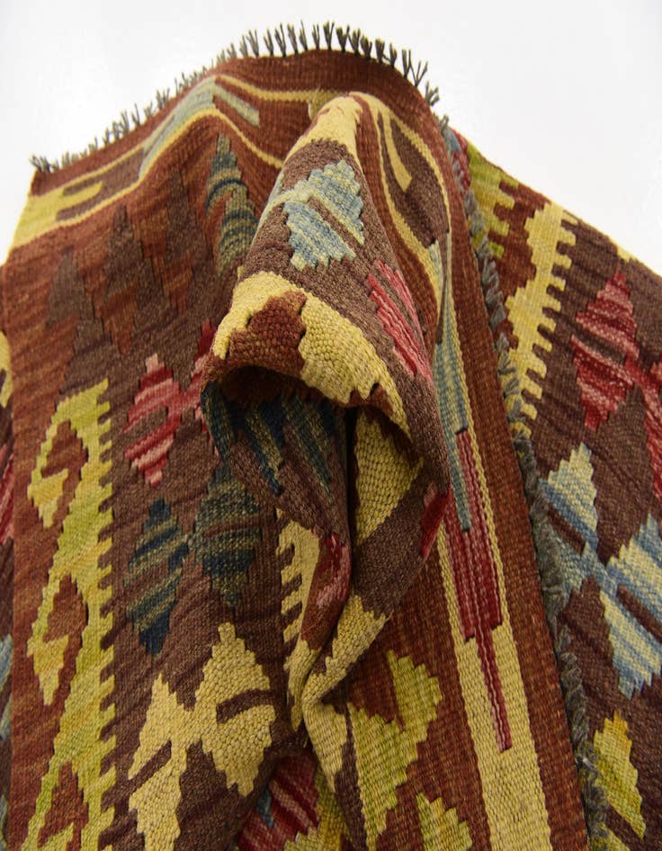 Detail image of 3' 7 x 4' 9  Hand Woven Kilim Maymana Wool Rug
