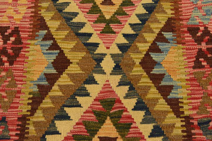 105cm x 195cm Hand Woven Kilim Maymana Wool Rug
