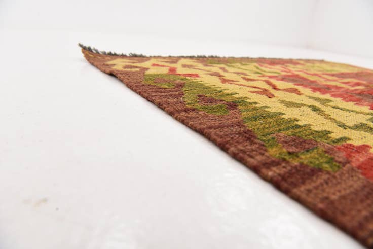 Detail image of 3' 4 x 6' Hand Woven Kilim Maymana Wool Rug