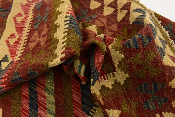3' 5 x 6' 4 Hand Woven Kilim Maymana Wool Rug