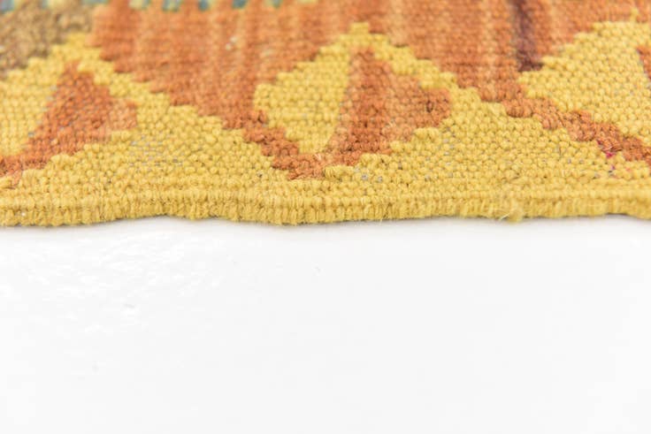 Detail image of 4' x 6' 9 Hand Woven Kilim Maymana Wool Rug