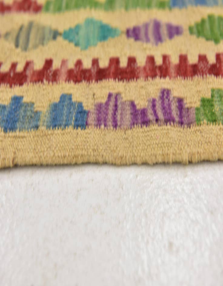 Detail image of 3' 6 x 4' 9  Hand Woven Kilim Maymana Wool Rug