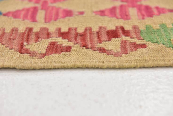 Detail image of 3' 10 x 6' Hand Woven Kilim Maymana Wool Rug