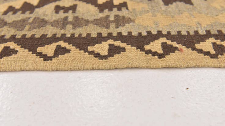 Detail image of 2' 10 x 4' Hand Woven Kilim Maymana Wool Rug