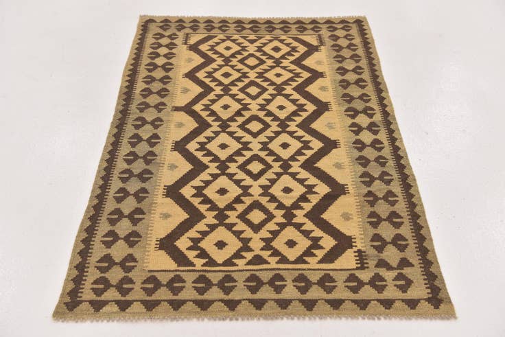 Detail image of 3' 2 x 5' Hand Woven Kilim Maymana Wool Rug