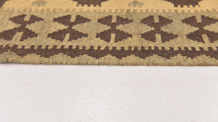 Detail image of 3' 2 x 5' Hand Woven Kilim Maymana Wool Rug