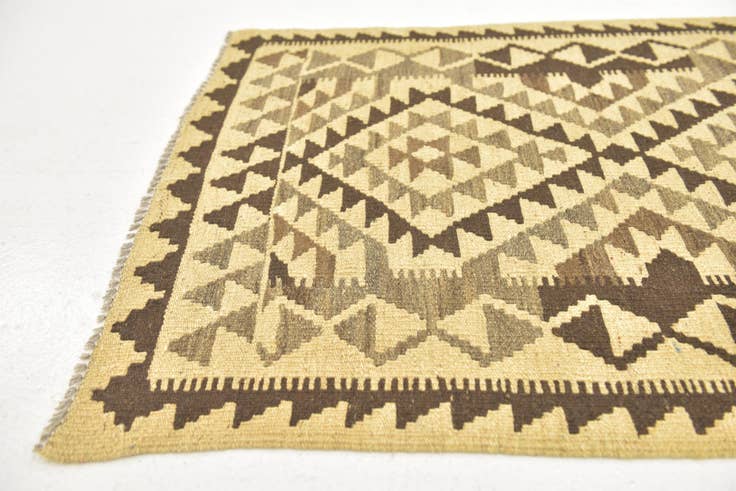 Detail image of 2' 9 x 4' Hand Woven Kilim Maymana Wool Rug