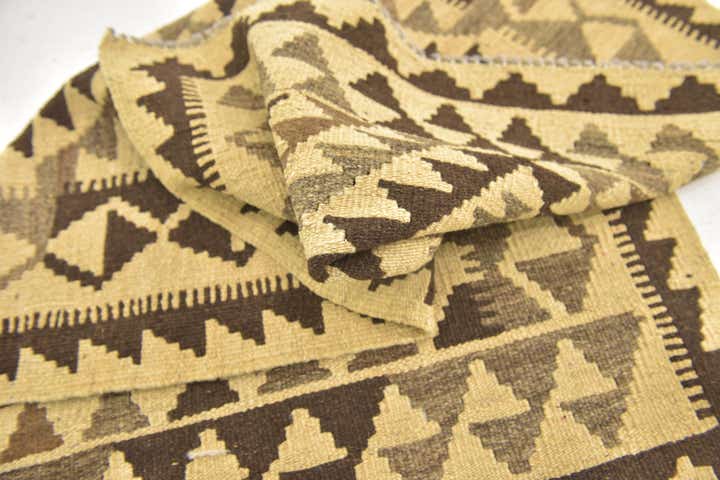 2' 9 x 4' Hand Woven Kilim Maymana Wool Rug