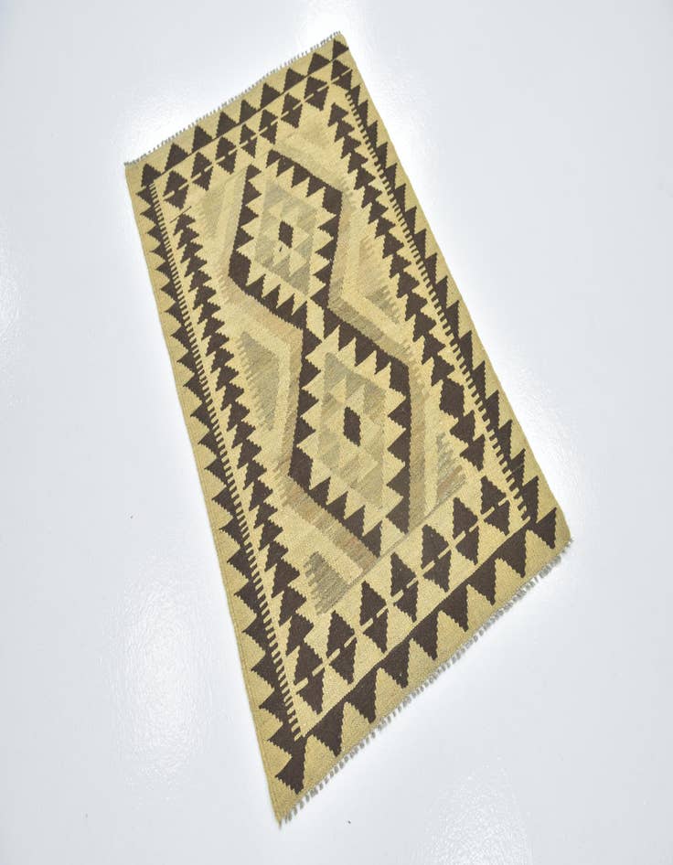 Detail image of 2' 8 x 4'  Hand Woven Kilim Maymana Wool Rug