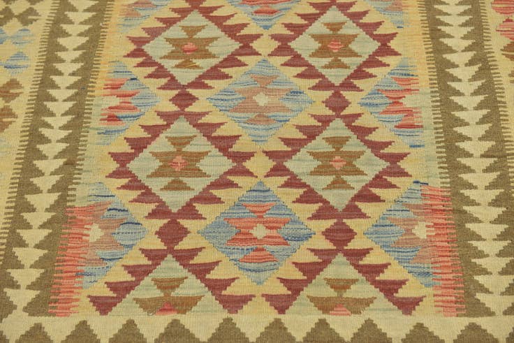 Detail image of 165cm x 250cm Hand Woven Kilim Maymana Wool Rug