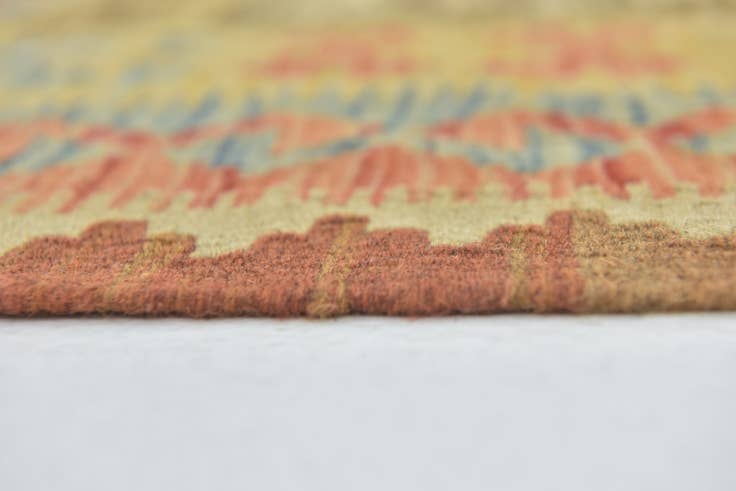 Detail image of 5' 5 x 8' 2 Hand Woven Kilim Maymana Wool Rug