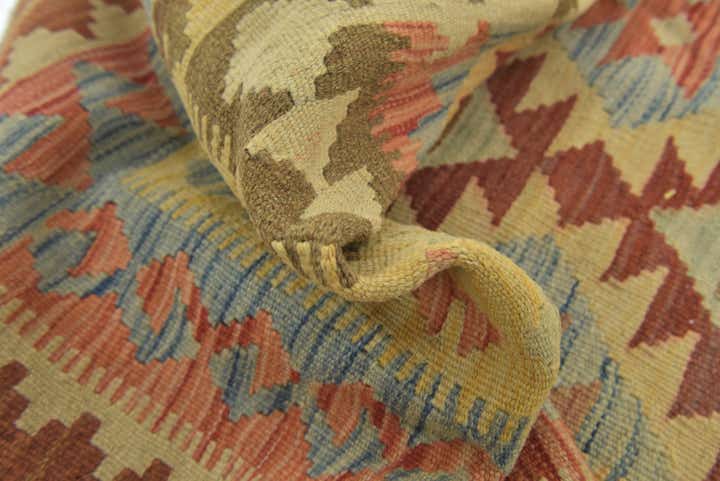 5' 5 x 8' 2 Hand Woven Kilim Maymana Wool Rug