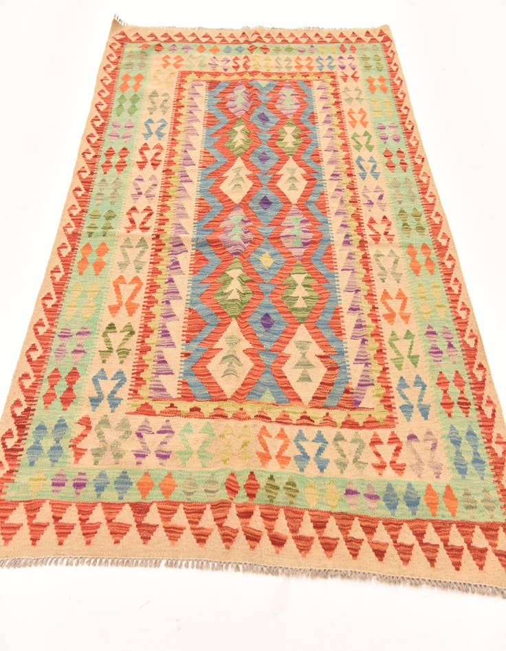 Detail image of 5' 2 x 6' 9  Hand Woven Kilim Maymana Wool Rug