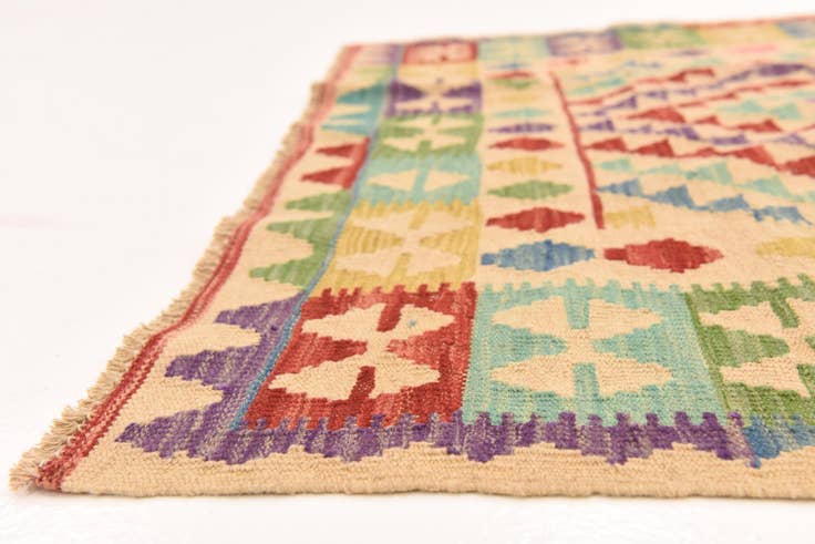 Detail image of 3' 11 x 5' 10 Hand Woven Kilim Maymana Wool Rug